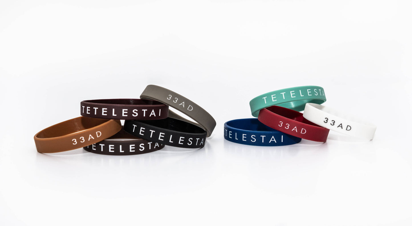 Tetelestai Bracelet Display